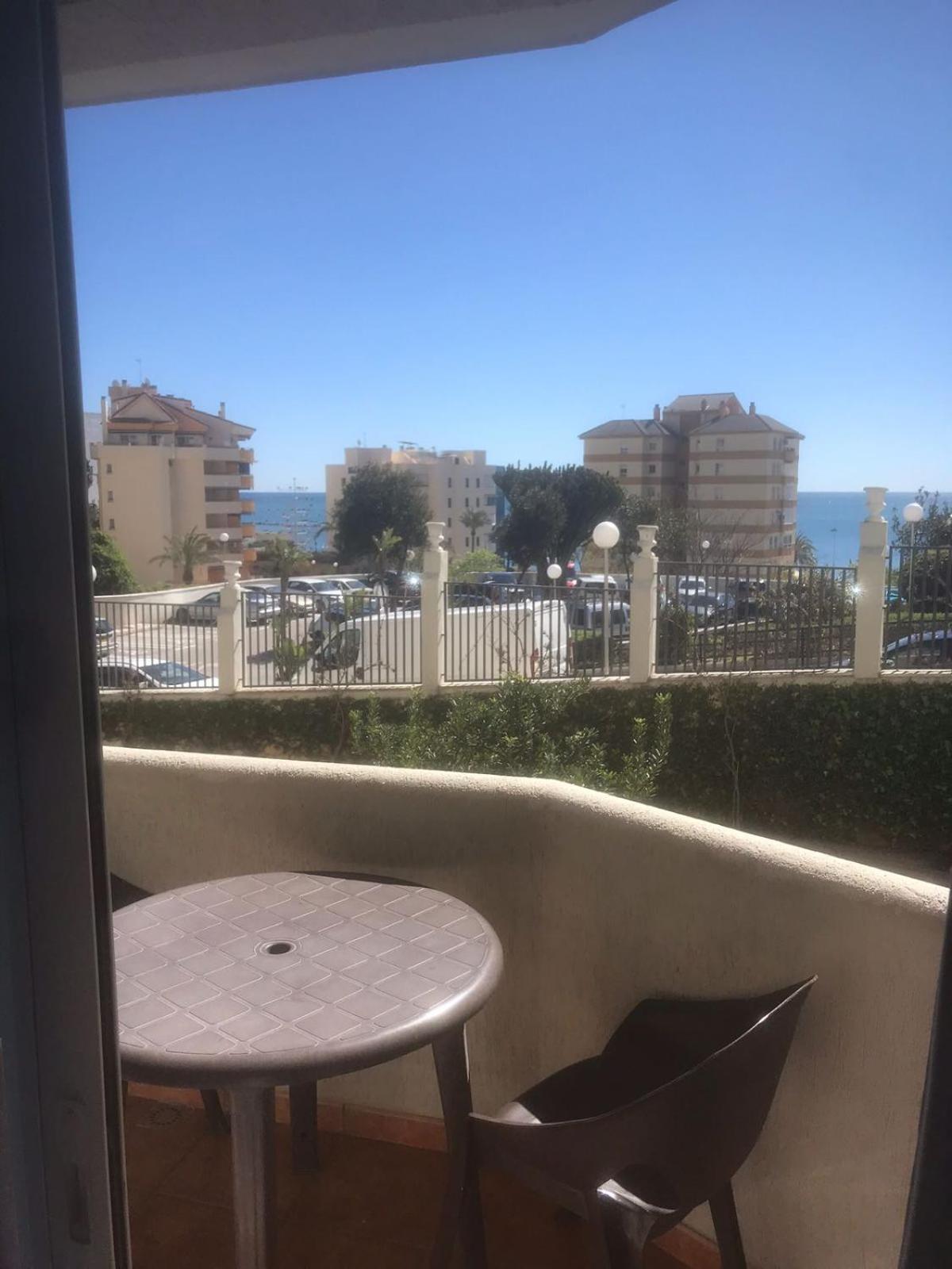 Appartamento Studio Benalbeach Benalmádena Esterno foto